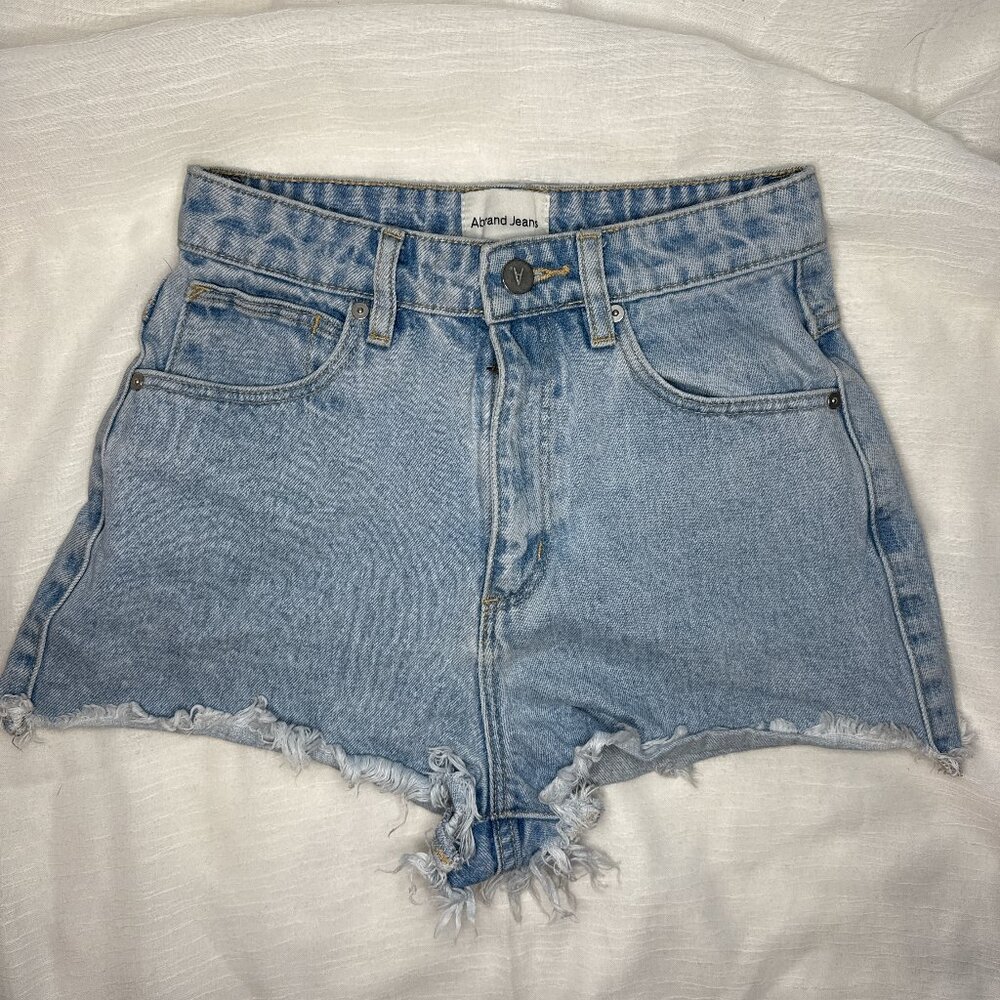 Abrand Jeans High-waisted denim shorts